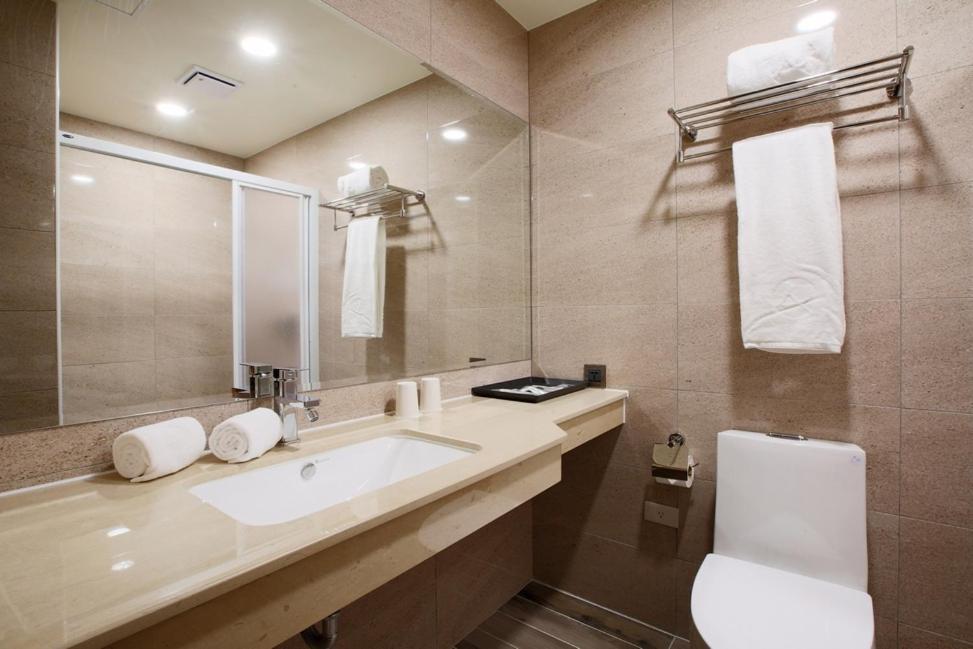 טאינאן Hotel A מראה חיצוני תמונה